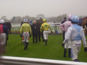 Weights for the 2015 Crabbie's Grand National have been revealed.